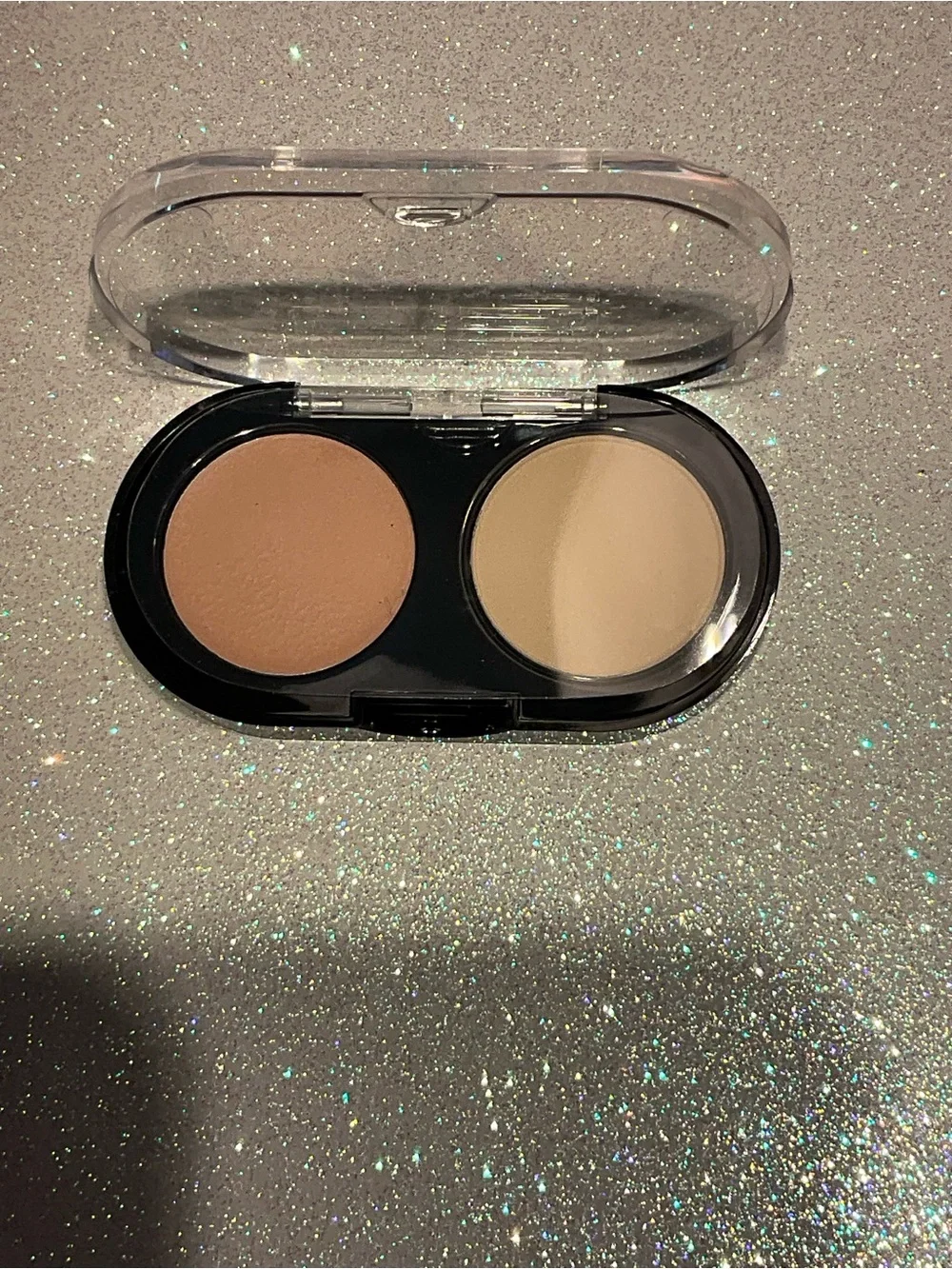 Bobbi Brown Black Compact Concealer Kit Duo (Warm Ivory, Pale Yellow)